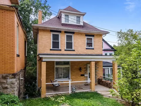 715 Hampshire Ave, Pittsburgh, PA 15216