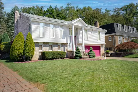 465 Satinwood Dr, West Mifflin, PA 15122