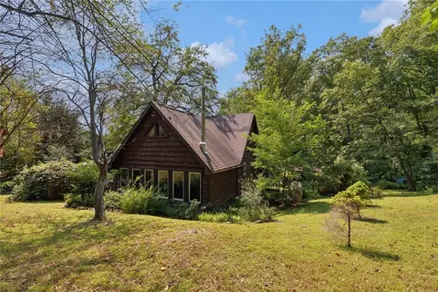 2745 Indian Head Rd, Champion, PA 15622