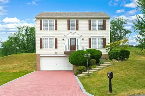 107 Valley View Dr, Belle Vernon, PA 15012