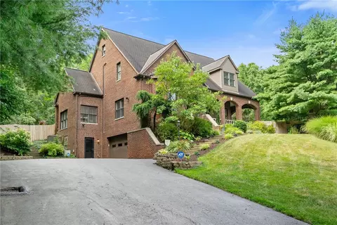 Exterior - 540 E Ingomar Rd, Wexford, PA 15090 photo 2 of 9