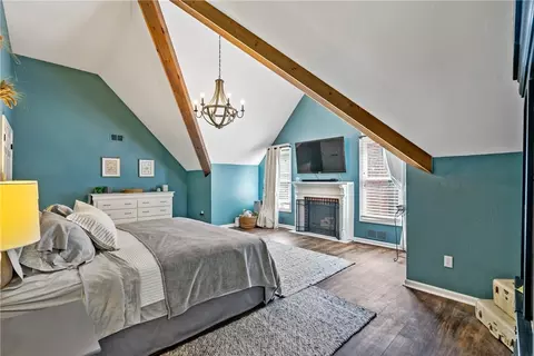 Bedroom - 540 E Ingomar Rd, Wexford, PA 15090 photo 4 of 6