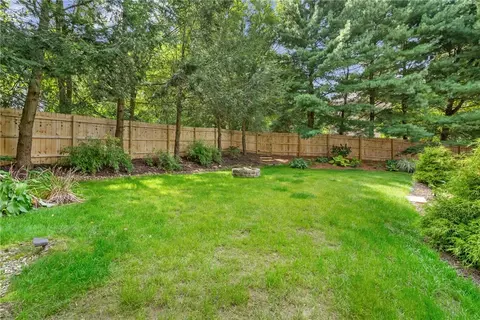 Exterior - 540 E Ingomar Rd, Wexford, PA 15090 photo 7 of 9