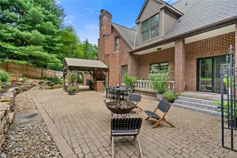 Exterior - 540 E Ingomar Rd, Wexford, PA 15090 photo 5 of 9
