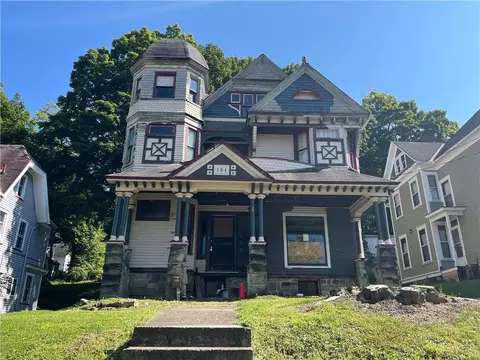 151 W 3rd, Oil City, PA 16301