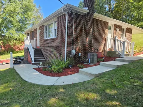 6833 Italy Rd, Export, PA 15632 photo 6