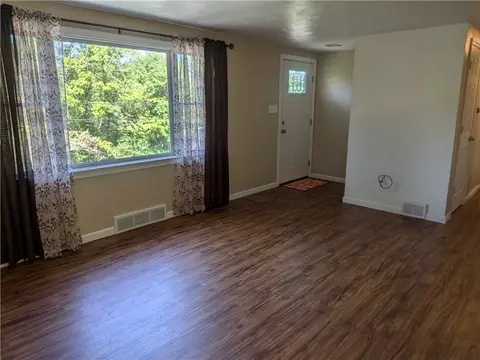 6833 Italy Rd, Export, PA 15632 photo 10