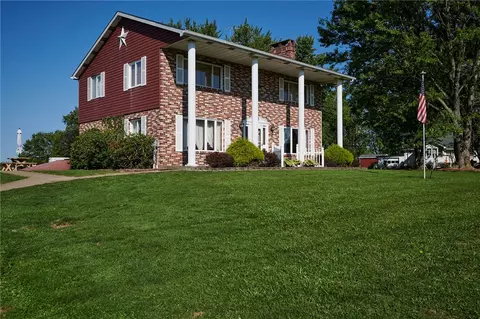 108 Rhea Ln, Freeport, PA 16229
