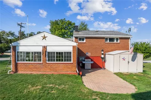 Exterior - 13511 Ormsby Dr, Irwin, PA 15642 photo 6 of 10
