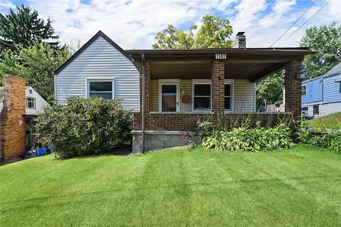 1507 18th Ave, Beaver Falls, PA 15010