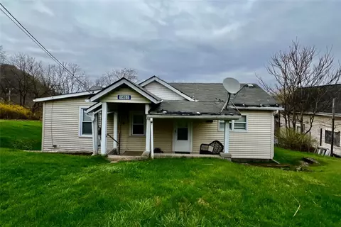 1461 Hancock Ave, Apollo, PA 15613