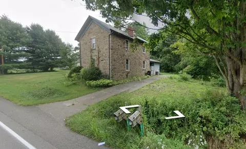 211 W Jamestown Rd, Jamestown, PA 16134