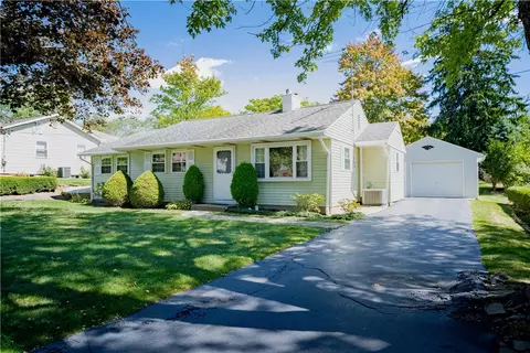 55 Chestnut St, Beaver, PA 15009