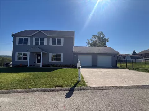 122 Rosewood Ave, Mount Pleasant, PA 15666