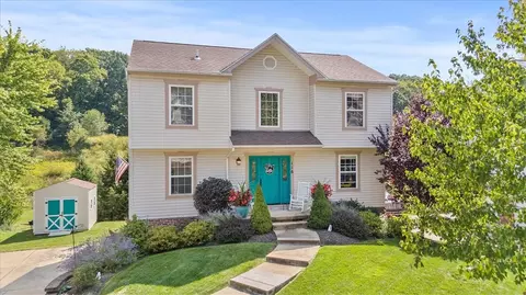 116 Windsor Ct, Cranberry Township, PA 16066