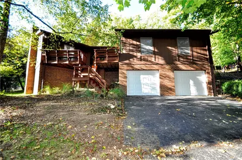 227 Waterman Rd, Clairton, PA 15025