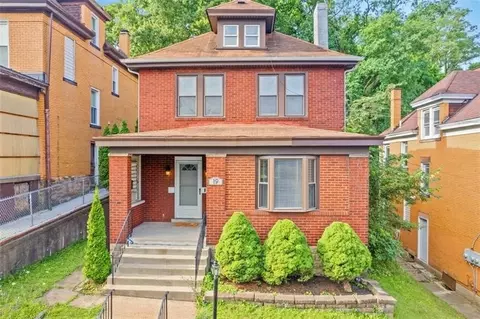19 W Woodford Ave, Pittsburgh, PA 15210
