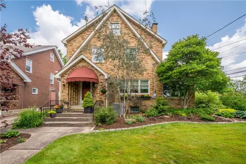 100 Vernon Dr, Pittsburgh, PA 15228