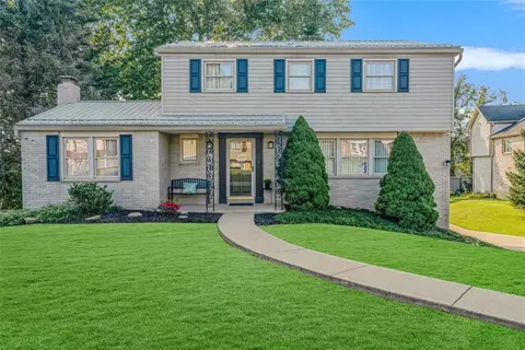 123 Greylock Dr, Pittsburgh, PA 15235