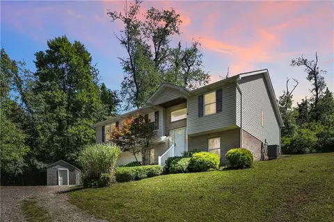 106 Cougar, Claridge, PA 15623
