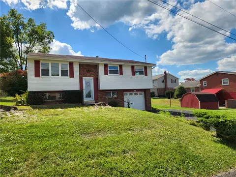 102 Val Jo Dr, West Leechburg, PA 15656