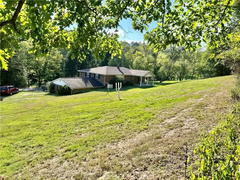 562 Smith Run Rd, Amity, PA 15311 photo 5