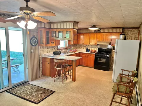562 Smith Run Rd, Amity, PA 15311 photo 9