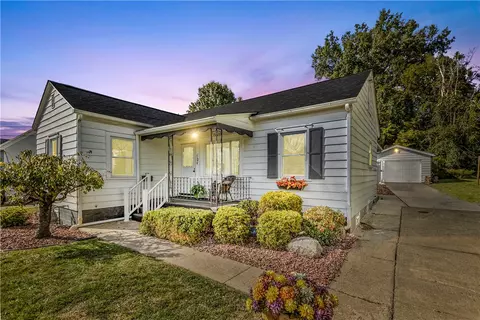 110 Worthington Ave, New Castle, PA 16105