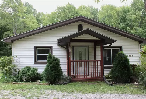 9264 Montgomery Dr, Linesville, PA 16424