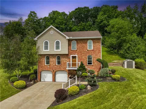 108 Royalbrooke Dr, Venetia, PA 15367