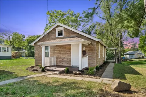 955 Summerlea Ave, Washington, PA 15301