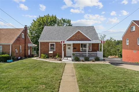 3676 Oakleaf Rd, Pittsburgh, PA 15227