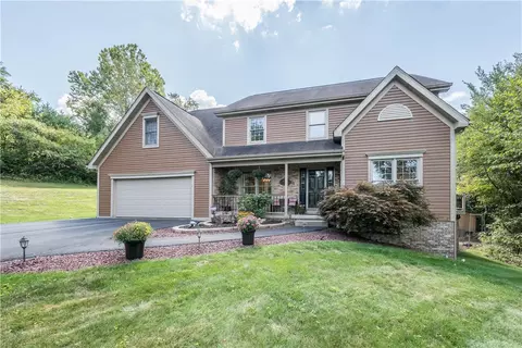 214 Marshall Rd, Oakdale, PA 15071