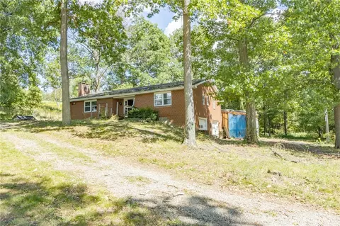 1929 Hancock Rd, Homer City, PA 15748