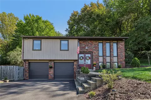 3959 Catherine Dr, Allison Park, PA 15101