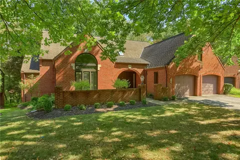 4193 Rothschild Ct, Allison Park, PA 15101