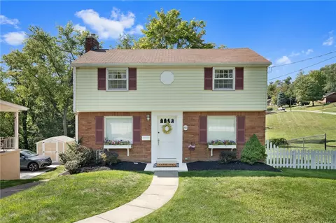 85 Sycamore Dr, Pittsburgh, PA 15235