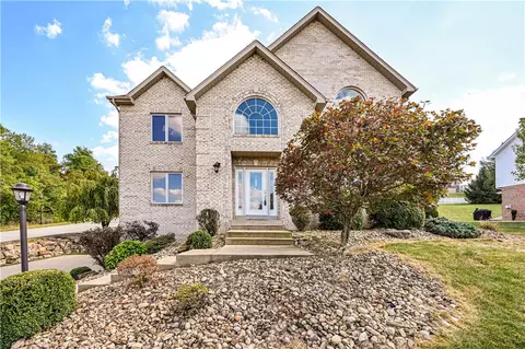 605 Rose Garden Ter, Latrobe, PA 15650