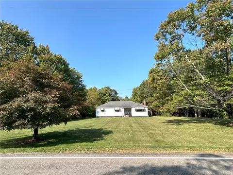 7831 Ridge Rd, Natrona Heights, PA 15065