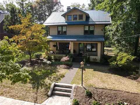 737 9th St, Oakmont, PA 15139