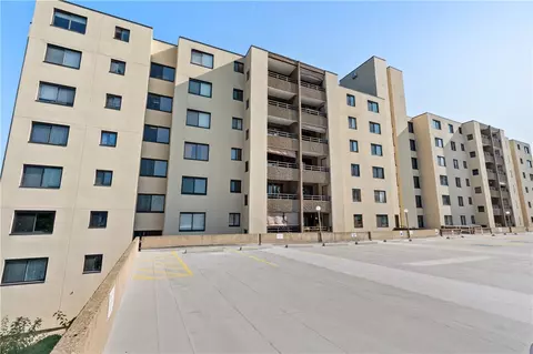 227 S Home Ave #710, Pittsburgh, PA 15202