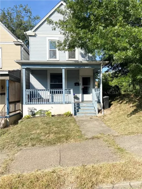 1019 Leishman Ave, New Kensington, PA 15068