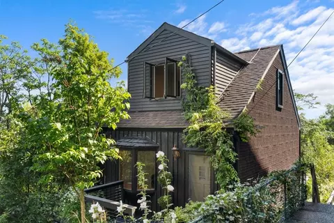 515 Behring St, Pittsburgh, PA 15203