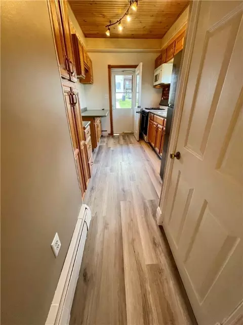 307 Elm St, Vandergrift, PA 15690 photo 20