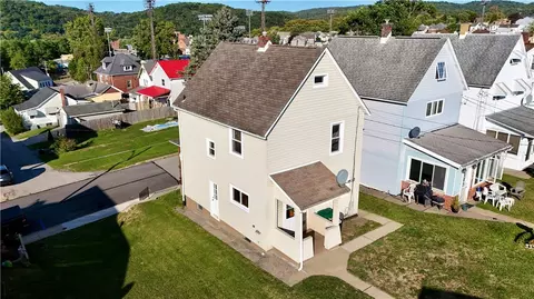 307 Elm St, Vandergrift, PA 15690 photo 13