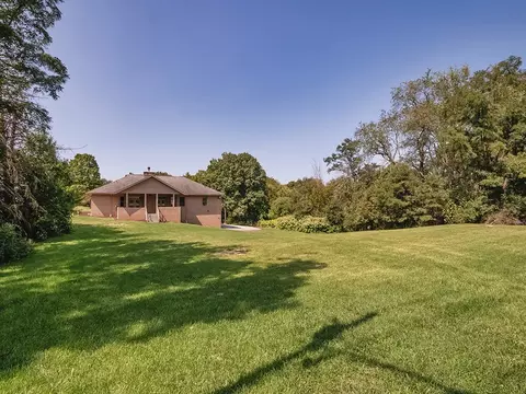 125 Delaware Ave, Vandergrift, PA 15690 photo 23