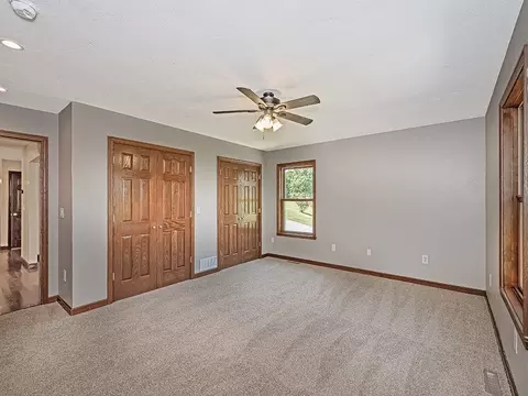 125 Delaware Ave, Vandergrift, PA 15690 photo 15
