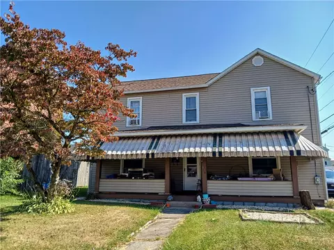 938 Wood St, Latrobe, PA 15650