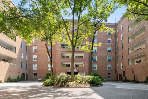 300 Fox Chapel Rd #515, Pittsburgh, PA 15238