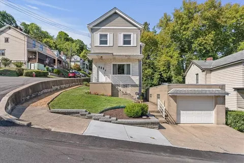 23 Beckert St, Pittsburgh, PA 15209